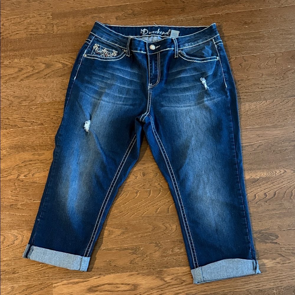 Women's Dark Blue Cropped Denim Jeans